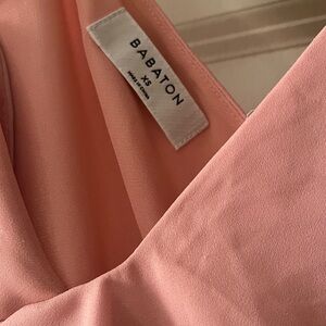 Aritzia Babaton Size XS pink top